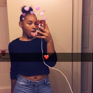 Meet your Posher, Ayanna nicole